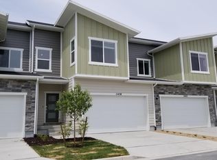 11458 S Hollybrook Loop, South Jordan, UT 84095