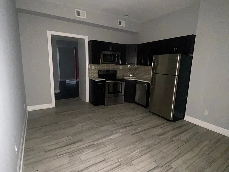 4100 Parkside Ave #B2 — Photo 2
