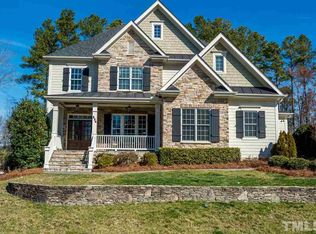 524 Bankhead Dr, Cary, NC 27519