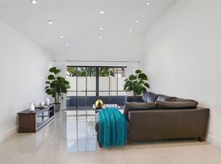 21190 Mainsail Cir APT A11, Aventura, FL 33180