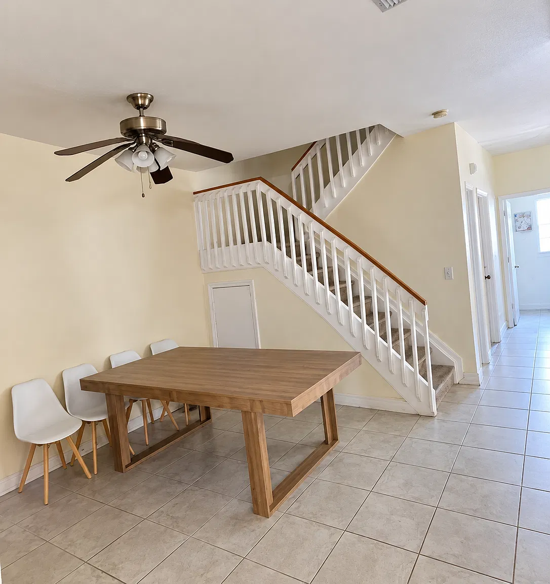 3 bed, 2.5 bath, 1658 sqft, $3,000 — Photo 4