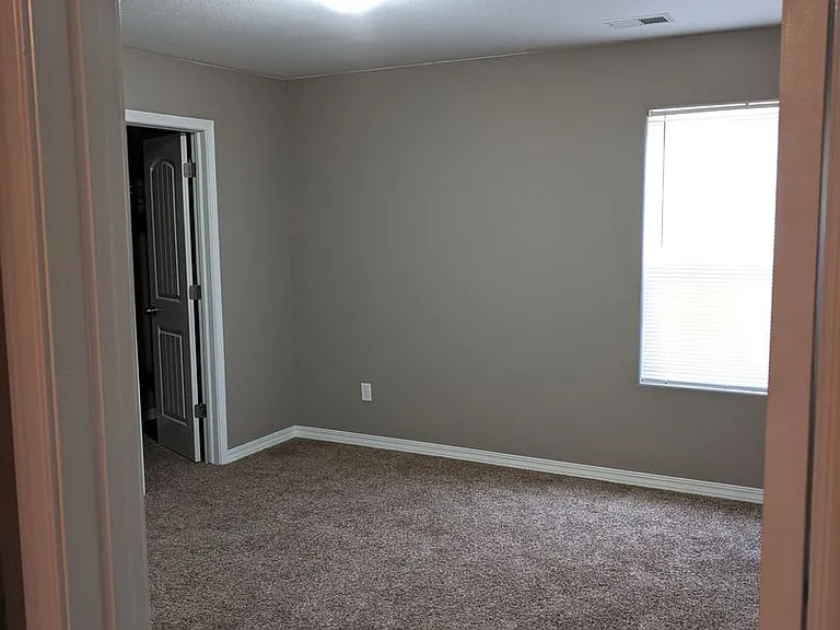 7536 Shallow Brooke Pl — Photo 5