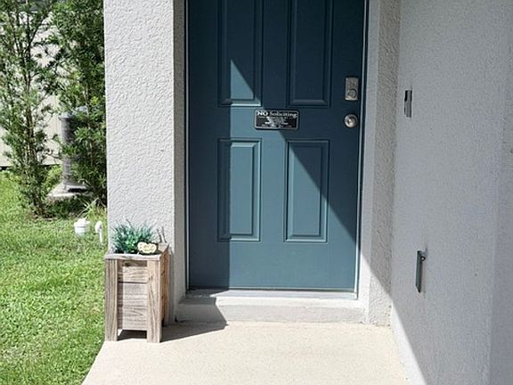 2nd image of 808 Brooklet Dr