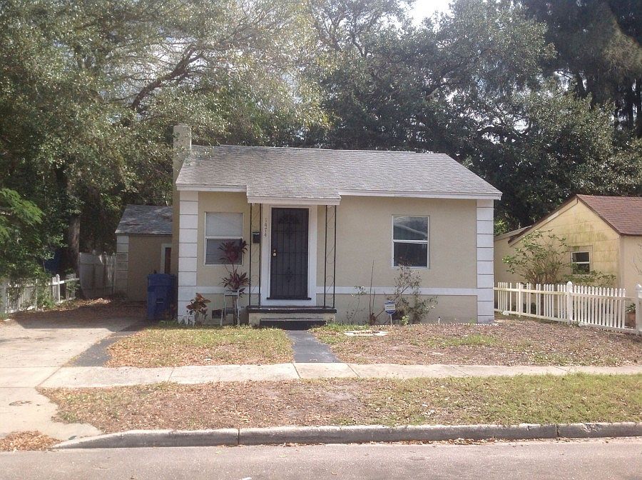 1st image of 1474 15th St S