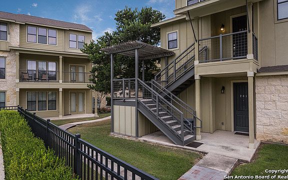 3rd image of 1111 Long Creek Blvd #201
