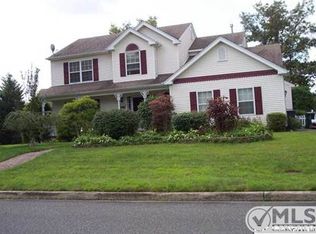 101 Compass Rd, Manahawkin, NJ 08050
