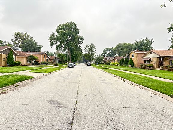 4th image of 15224 Diekman Ct