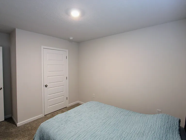440 Scarborough St — Photo 18