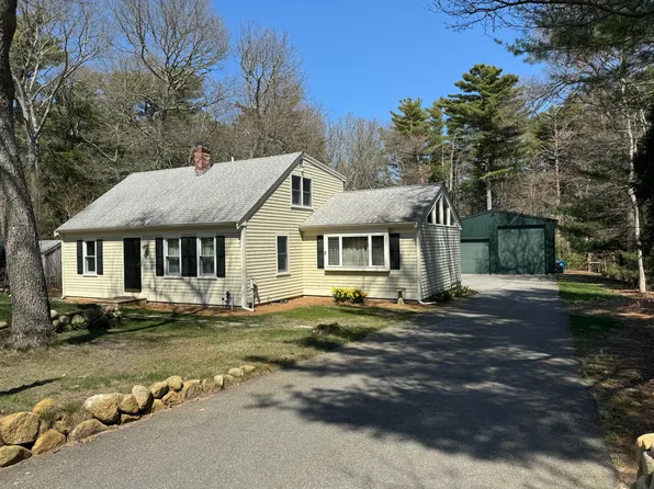 63 Sidewinder Road, Hatchville, MA 02536