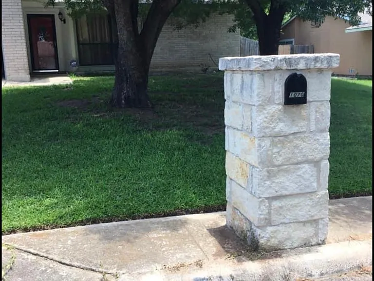 1070 Cloverbrook St — Photo 17