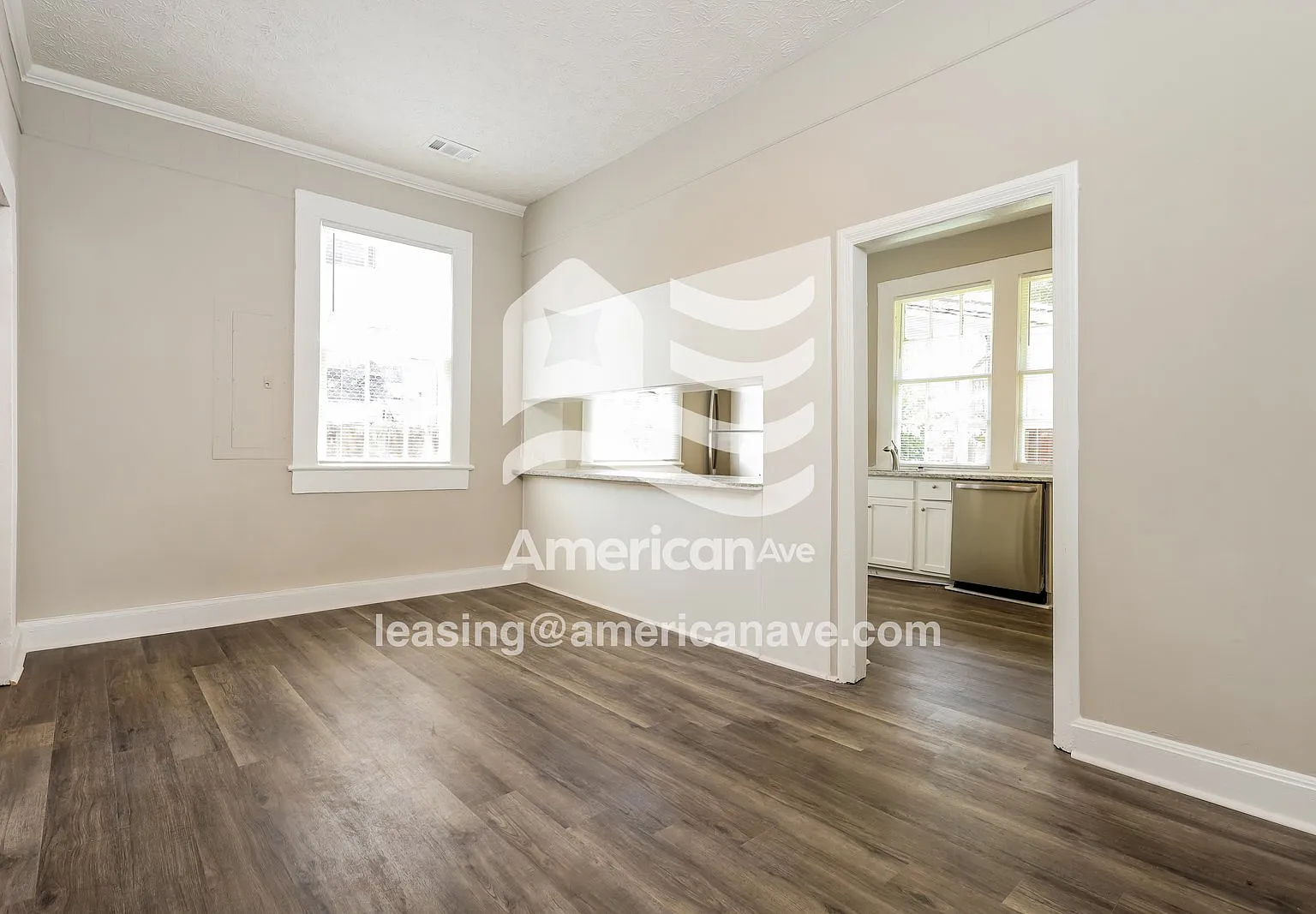 3 bed, 1.5 bath, 1237 sqft, $972 — Photo 4