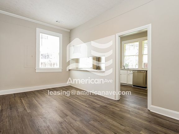 676019_004_wm_-_living_room_12887884.jpg