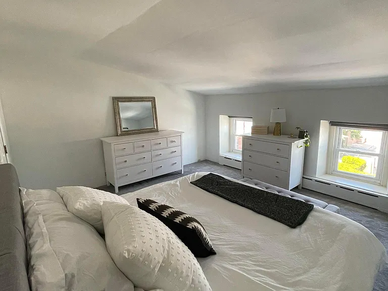 459 Delmar St — Photo 44