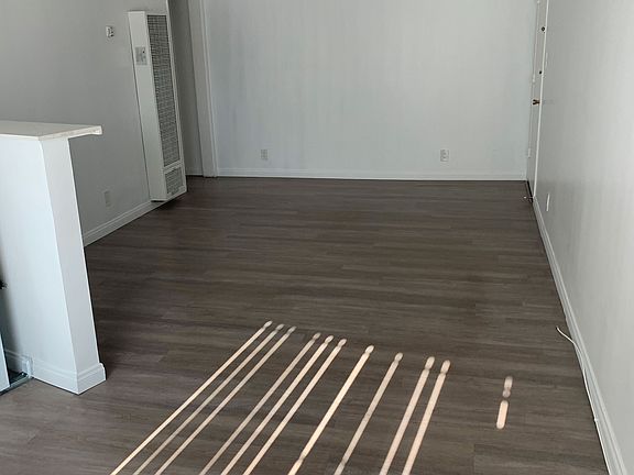 2nd image of 3321 S Canfield Ave APT 5
