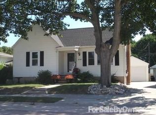 514 Gray St, Green Bay, WI 54303