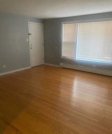 3rd image of 14131 S Tracy Ave #1W