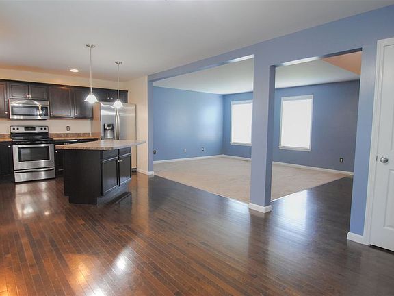 5th image of 4393 Alleen Ct