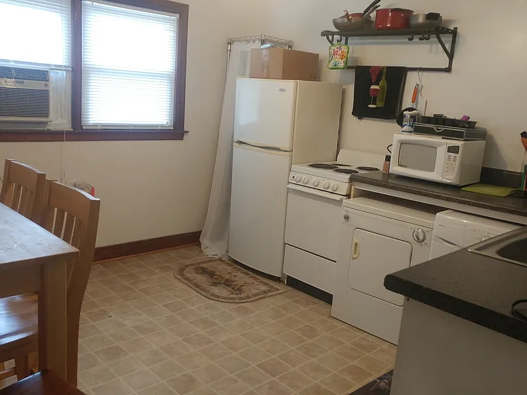 619 Bolling Ave #A — Photo 3