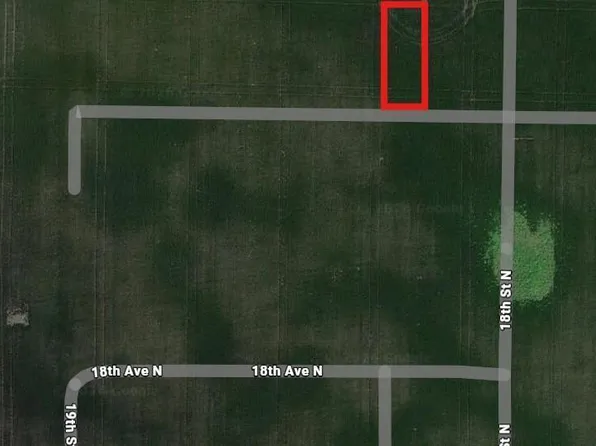 1876 19th St N, Wahpeton, ND 58075