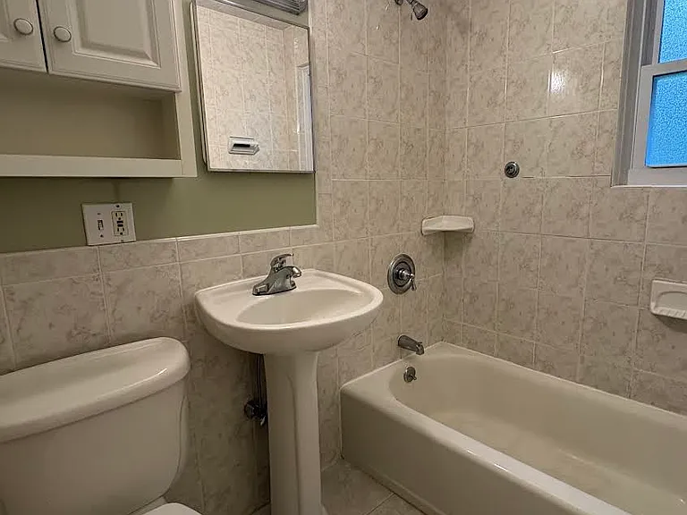 38 Jacqueline Rd #B — Photo 6