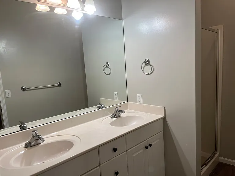 4812 Southern Oaks Ln — Photo 9
