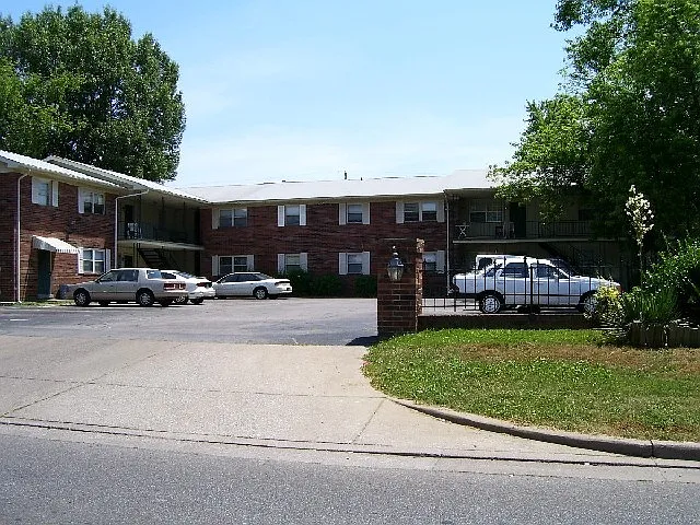 Pollack Apartments Inc. - 2511 — Photo 1