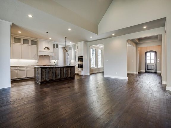 4th image of 5102 Cheshire Ln