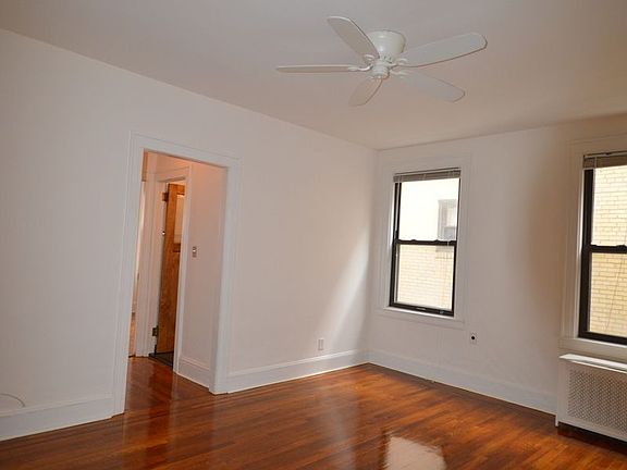 2nd image of 43-24 42nd St #2F
