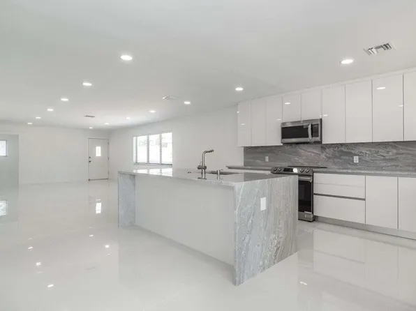 524 NW 53rd St, Boca Raton, FL 33487