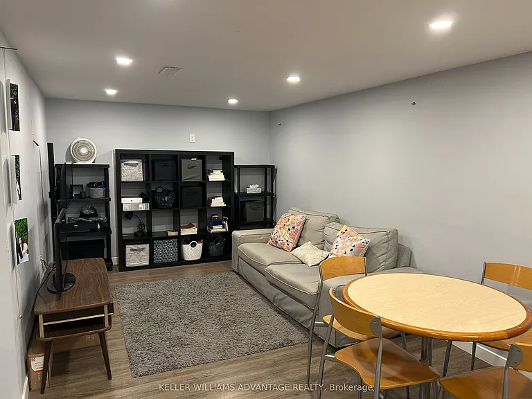 26 Ellie Dr #BASEMENT — Photo 3