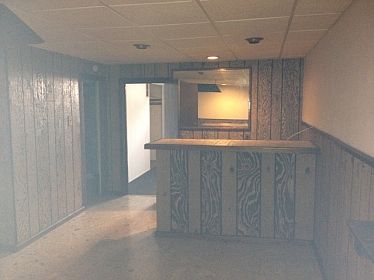 4th image of 2313 Wengler Ave