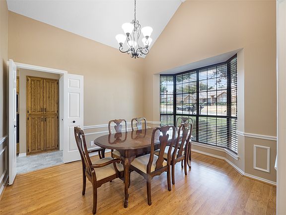 5th image of 3614 Ridgestone Dr