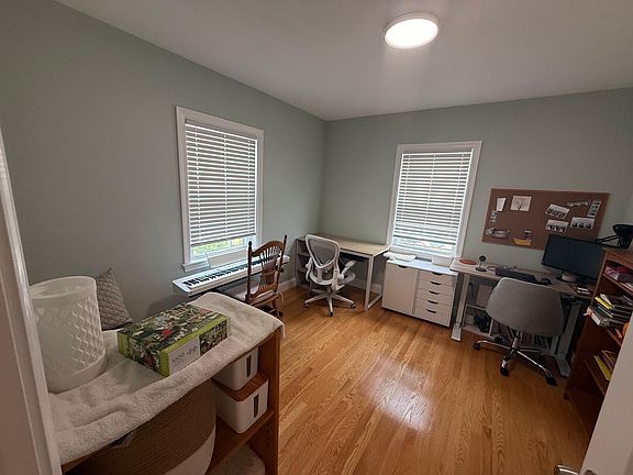 5th image of 42 Ashland St #0