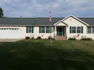 11247 S State Rd, Morrice, MI 48857