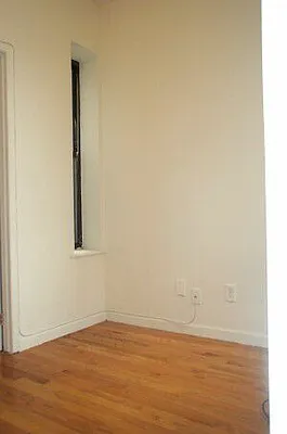 Rented by Tower Brokerage | media 11