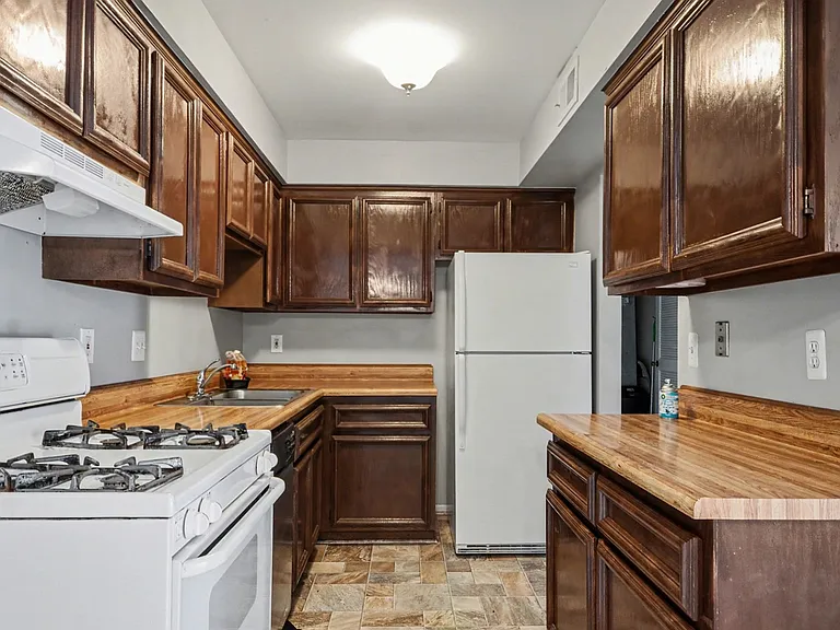 54781 Shelby Rd #80 — Photo 5