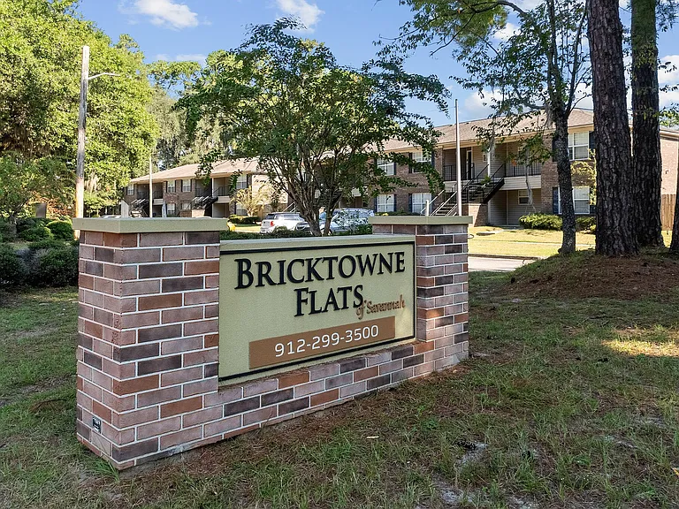 Bricktowne Flats — Photo 11