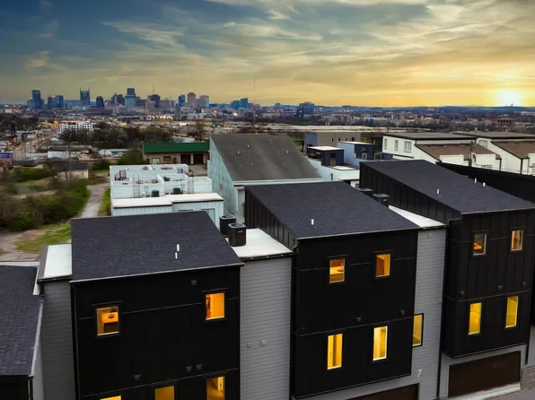 9 Fern Ave, Nashville, TN 37207