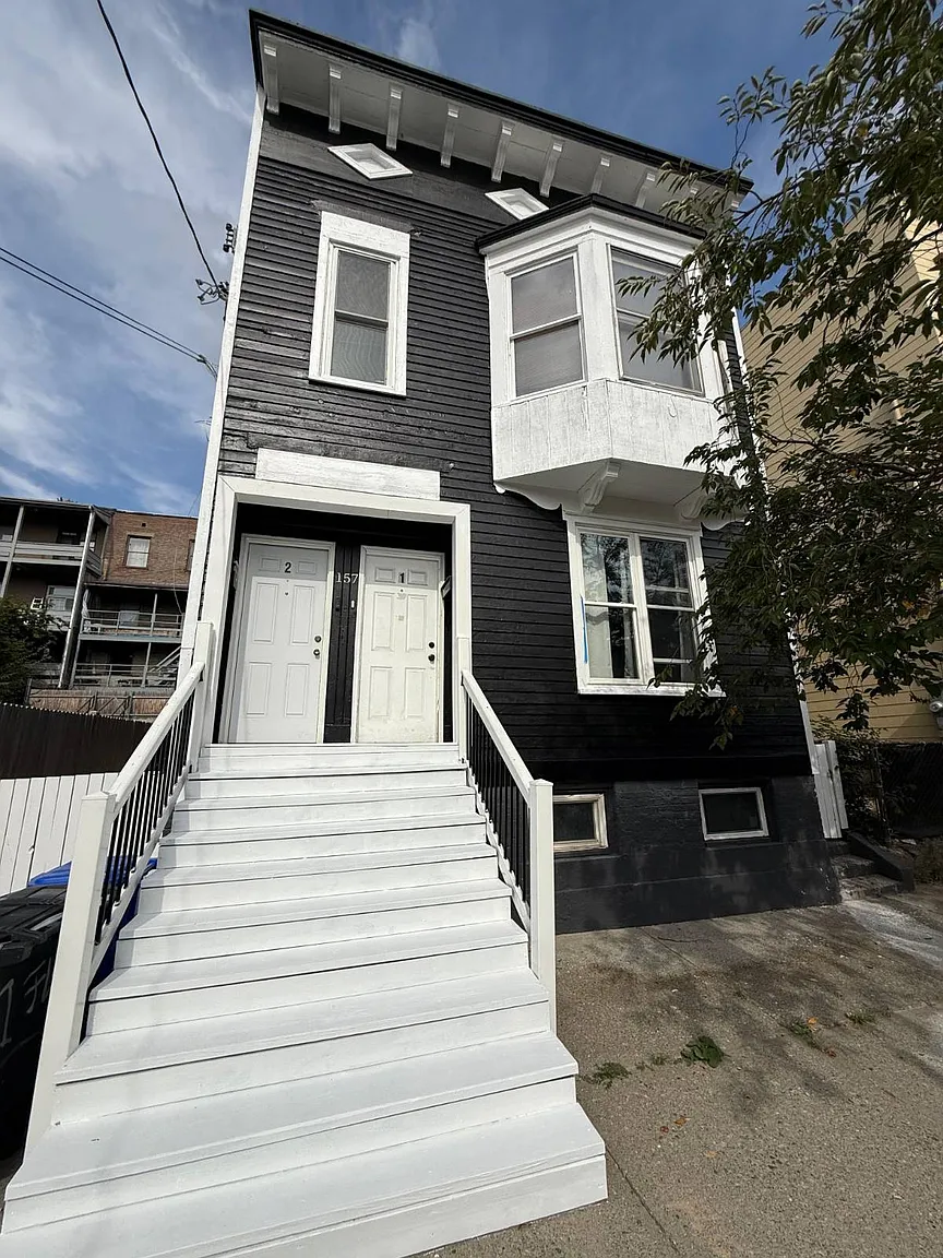 157 Myrtle Ave photo 1
