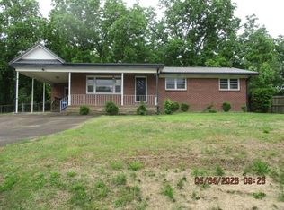 1111 1st Pl NW #1, Arab, AL 35016