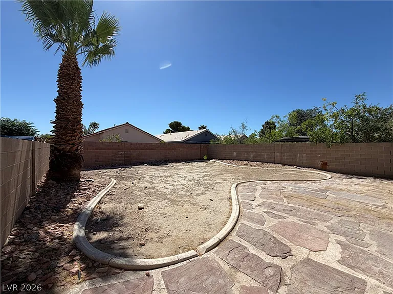 1864 Star Sapphire Ct — Photo 18