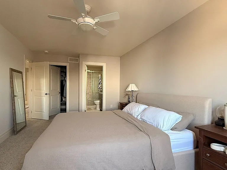 43 Curtis St — Photo 13