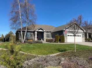 191 Pine Lake Dr, Eagle Pt, OR 97524