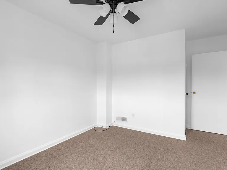 3317 Belsford Ct — Photo 2
