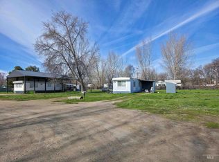 1116 & 1126 E Washington St, Weiser, ID 83672