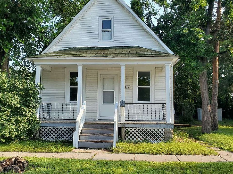 1st image of 1317 Beard St