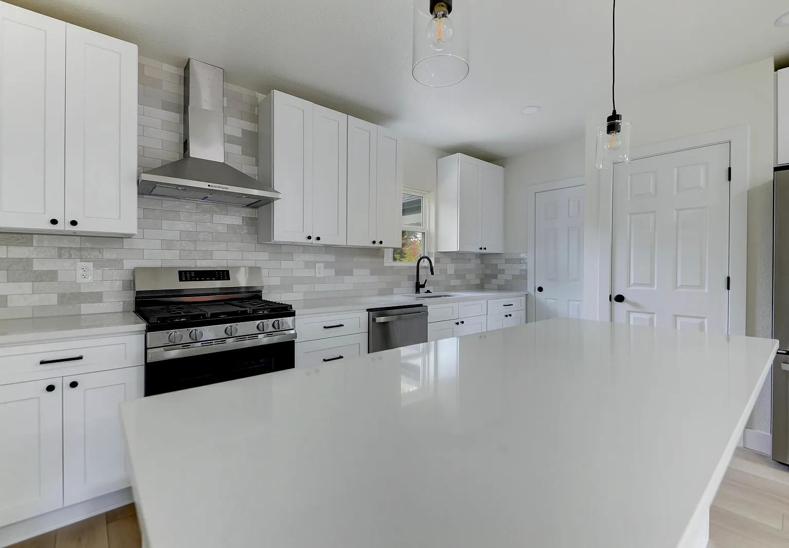 7001 W 48th Ave — Photo 3