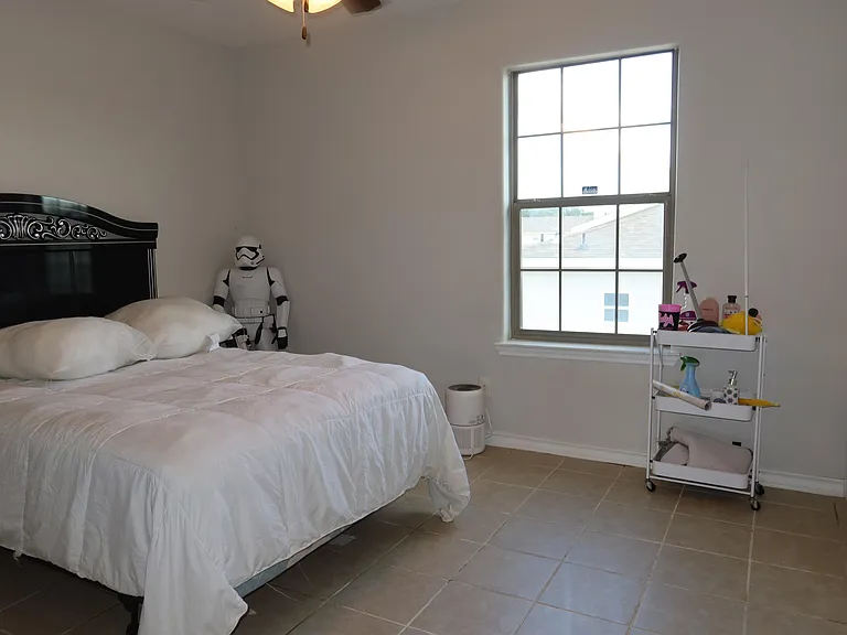 602 Basswood Dr #201 — Photo 7