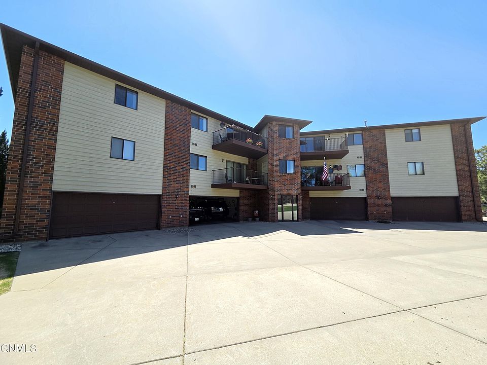 1st image of 3305 Montreal St APT 303