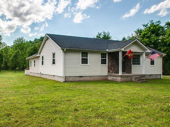 2nd image of 1760 Sams Creek Rd